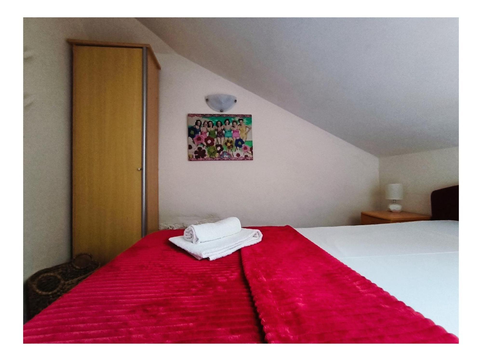 Apartments Senko Trpanj Bagian luar foto